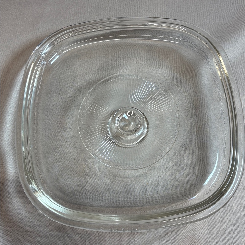 Corning Ware Blue Hearts 2qt Casserole Dish circa 1998 - Picture 13 of 14